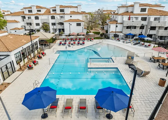 Modern And Spacious One Bedroom In With Pool Apartment Tempe