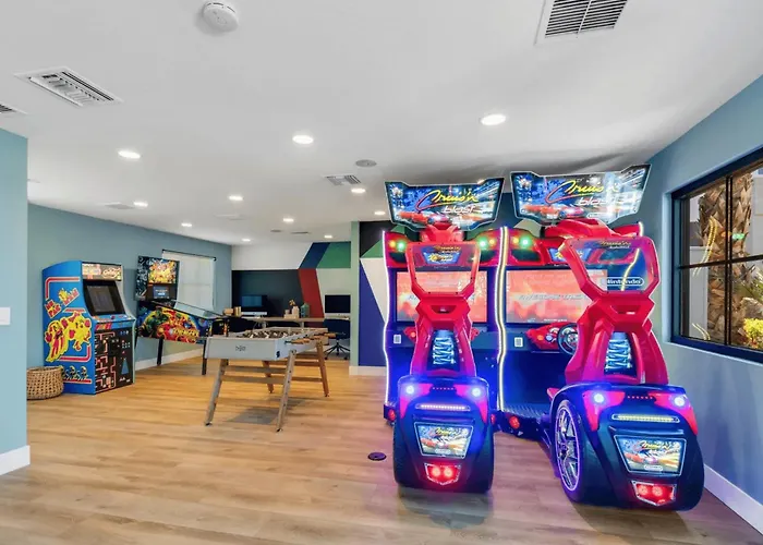 Modern And Spacious One Bedroom In With Pool Tempe